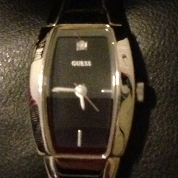 Guess Watch - Picture 2 of 4