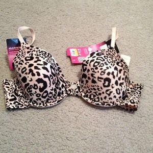 NWT bra, jeans, and shirt bundle