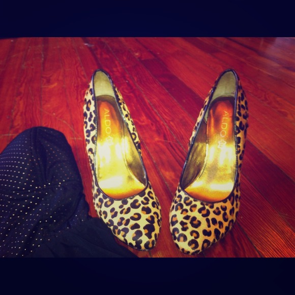 Calf hair Aldo leopard shoes