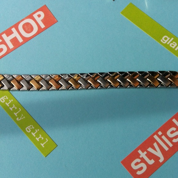 Gold plated Tri color bracelet ! Beautiful !