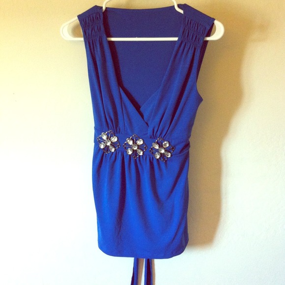 ***Reduced***Dressy blue top