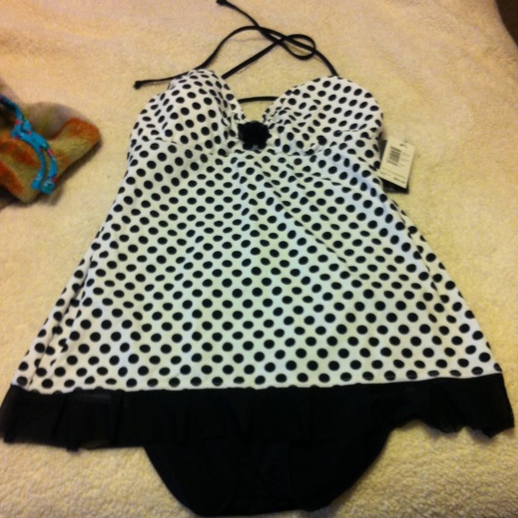 ⛔Sold on pp⛔ReservedPoke a dot swim dress
