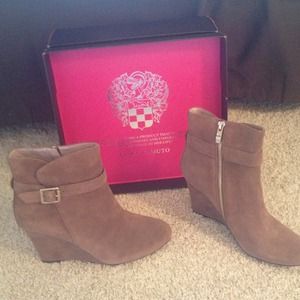 HOLD!! Vince Camuto boots size 8 1/2