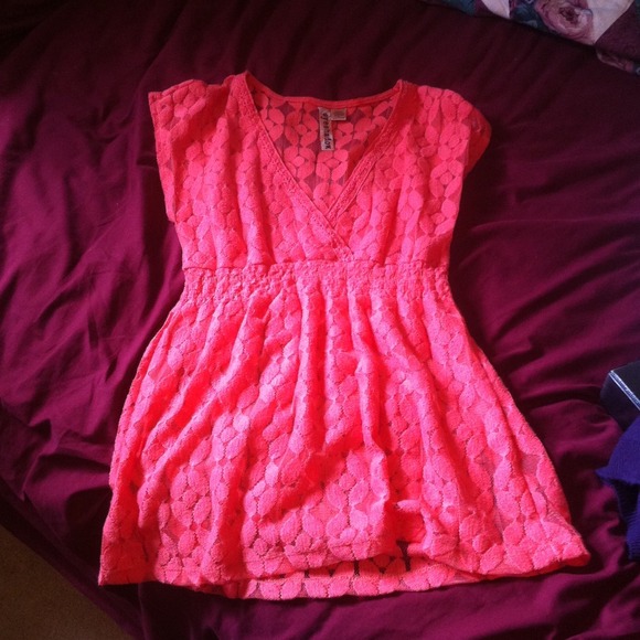 Lace top - Picture 1 of 1