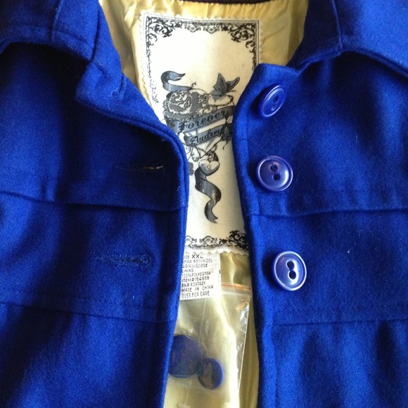 Blue button up wool coat - Picture 4 of 4
