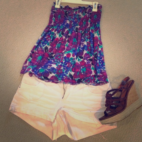White cut off jean shorts