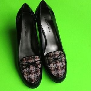 4 pairs of shoes Bundle for spaghettigirl