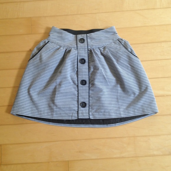 Striped skirt