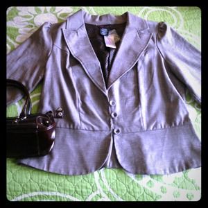 Brown 3/4 sleeve blazer