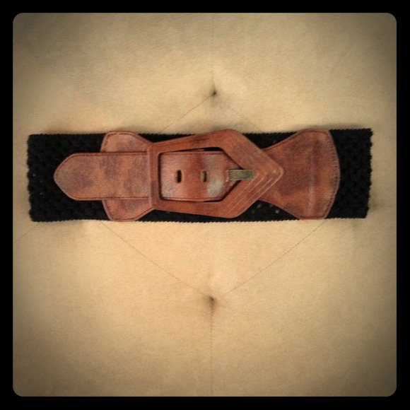 Urban Outfitters Accessories - Brown/Black Knit Belt