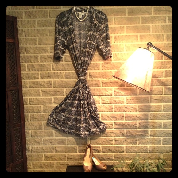 Max Studio wrap dress