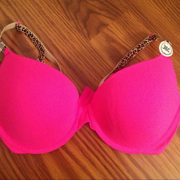 VS pink pushup bra