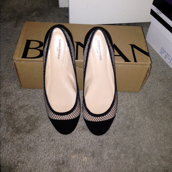 Banana Republic flats