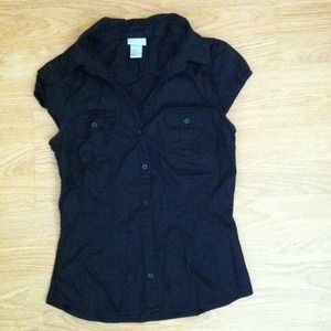 Black button up T from H&M
