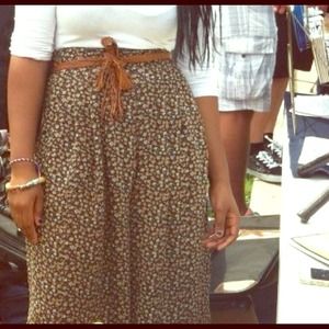 Vintage wide leg high waisted pants