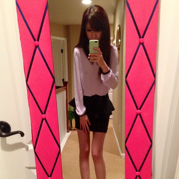 💟 SOLD Forever 21 Lavender Blouse