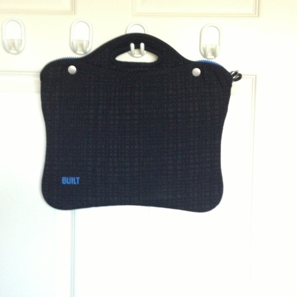 !SOLD! Built Neoprene Portfolio