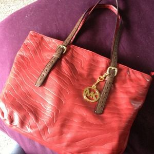 🚨⚠PRICE REDUCED⚠🚨Michael kors bag