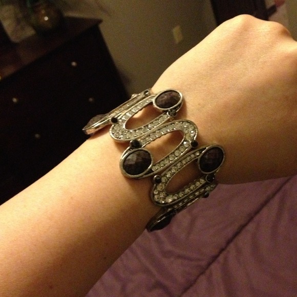 Cute bracelet - Picture 2 of 2