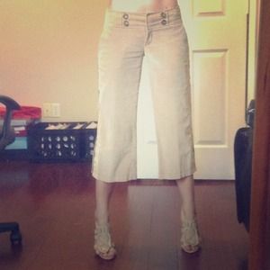 Bebe cropped pants