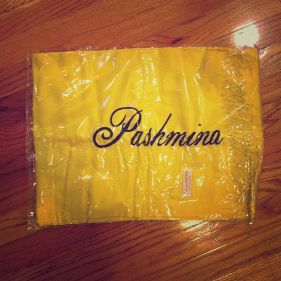 NWT Yellow Pashmina