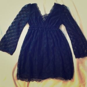 Mini lace dress