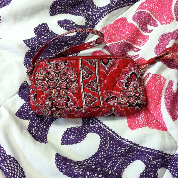 Vera bradley wristlet
