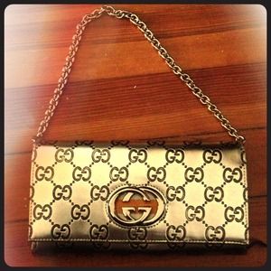 🚫SOLD🚫AUTHENTIC Gucci clutch
