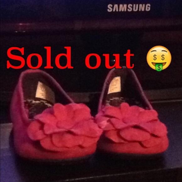 My baby had used twice those shoes .