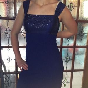 NWT layered Navy sz 12/14 FORMAL