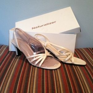 Ivory Naturalizer heels
