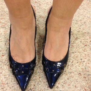 Nine West patent blue shoes