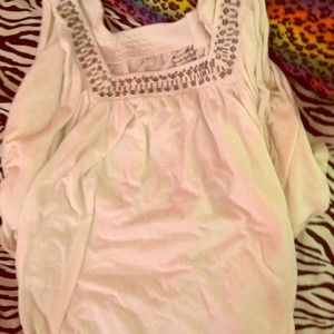 American eagle top with connected sleeves