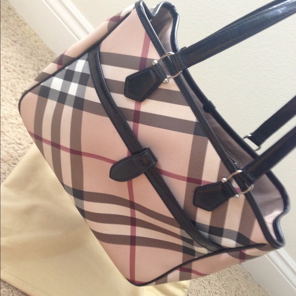 Burberry❌sold❌❌❌