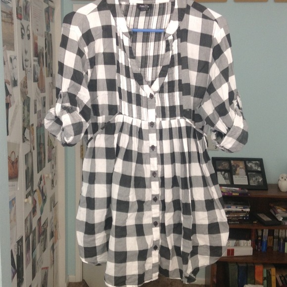 Gingham tunic