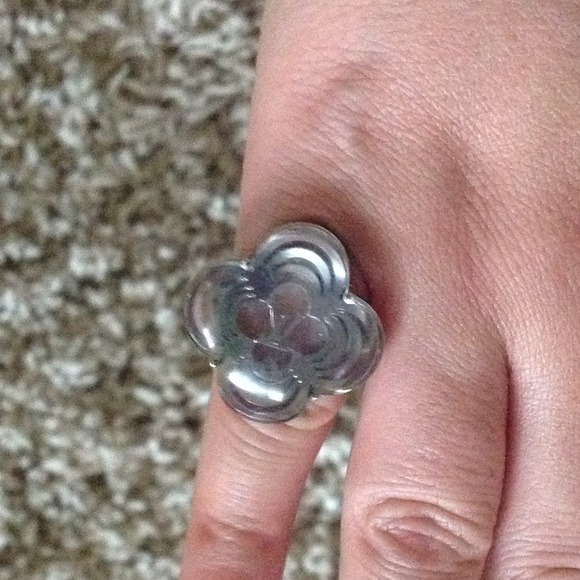 👏SOLD👏Rare Louis Vuitton a la folie ring
