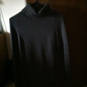 Grey GAP turtle neck sweater