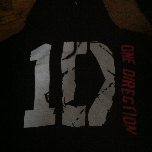 one direction sweatshirt!
