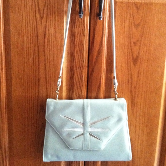 Purse - Picture 2 of 2