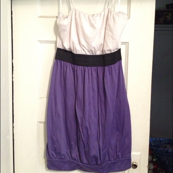 Spaghetti strap purple/black/white dress