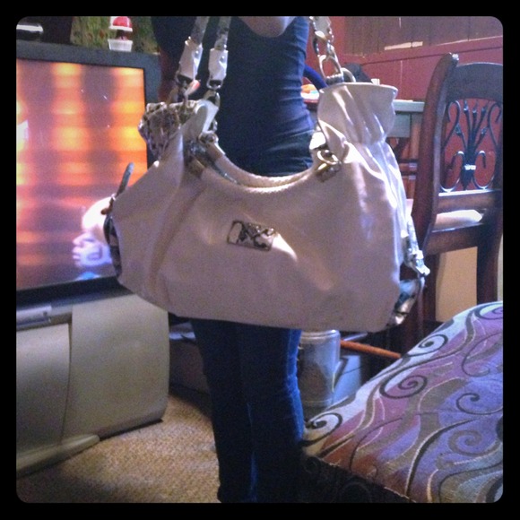 🔴REDUCE white patent leather bag SNAKE print trim