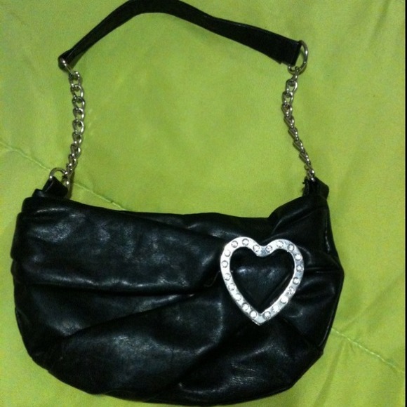 Black shoulder bag