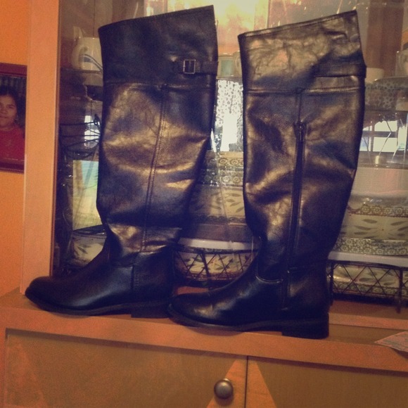 Black Knee length Boots