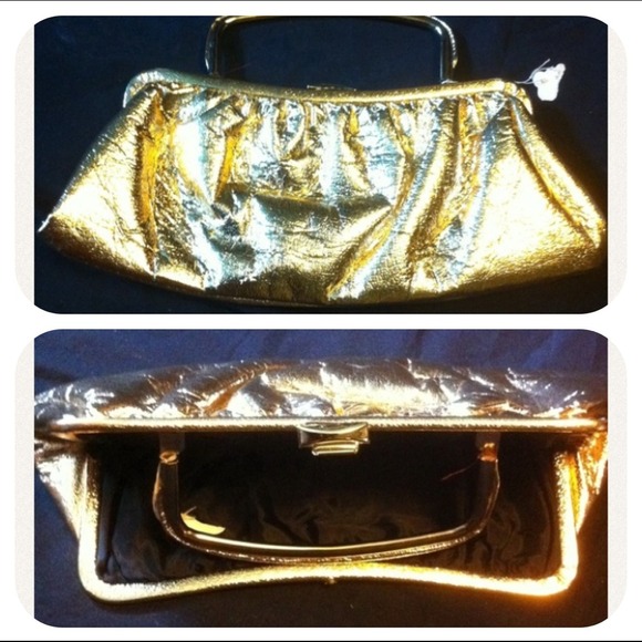 Host Pick10/9/13 Vintage gold clutch purse
