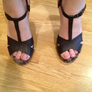 Nine West Summer Woodstock heel