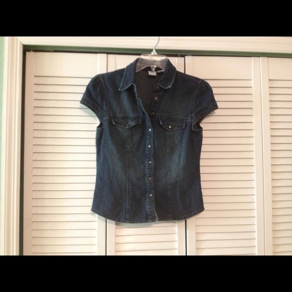 👀SALE🍃Armani Exchange Jean Top🌸