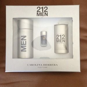 Traded @betasus 212 MEN Carolina Herrera men's set