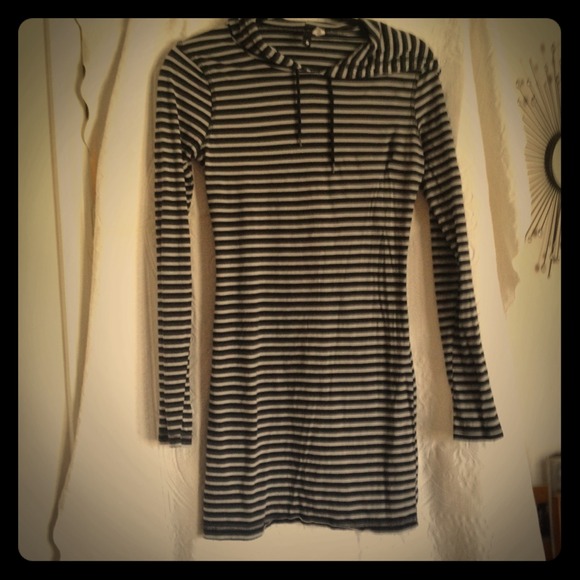 H&M black/grey striped Hoodie dress!