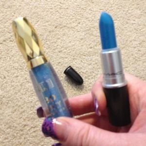 Mac lipstick does not include milani