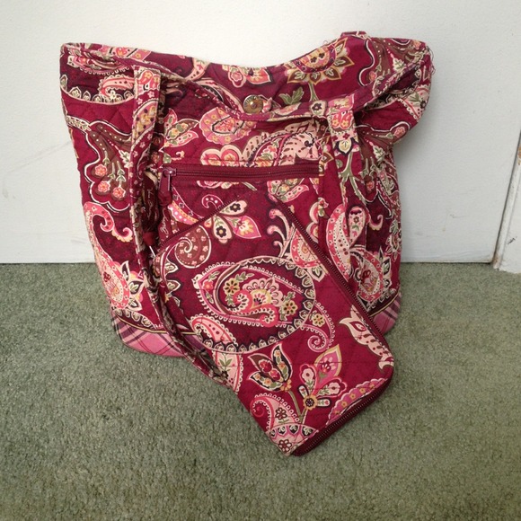 **Sold**Vera Bradley purse and wallet***sold**